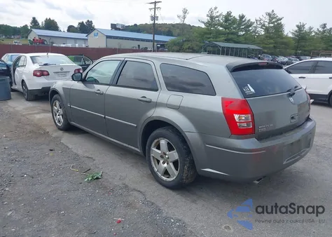 2005 Dodge Magnum Rt z USA, uszkodzony, nr VIN 2D4GZ58295H557809